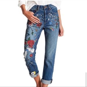 Alice and Olivia jeans